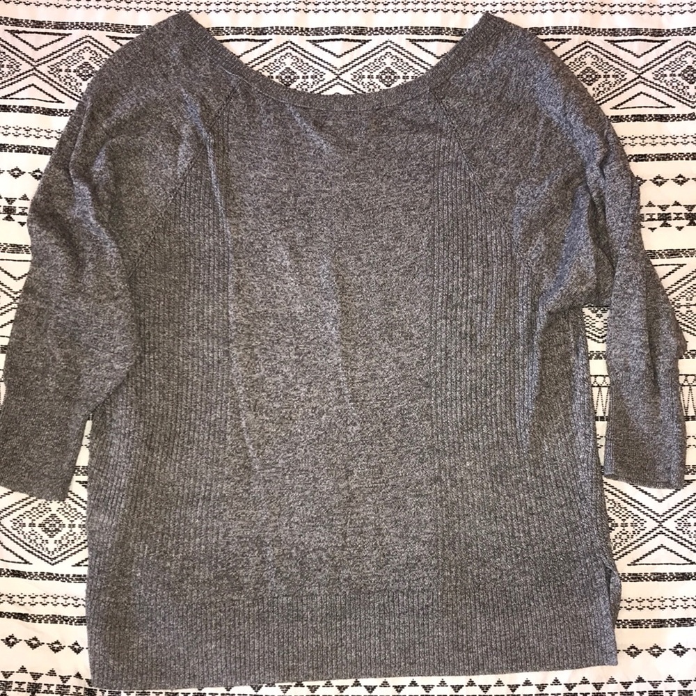 2 Sweaters - image 5